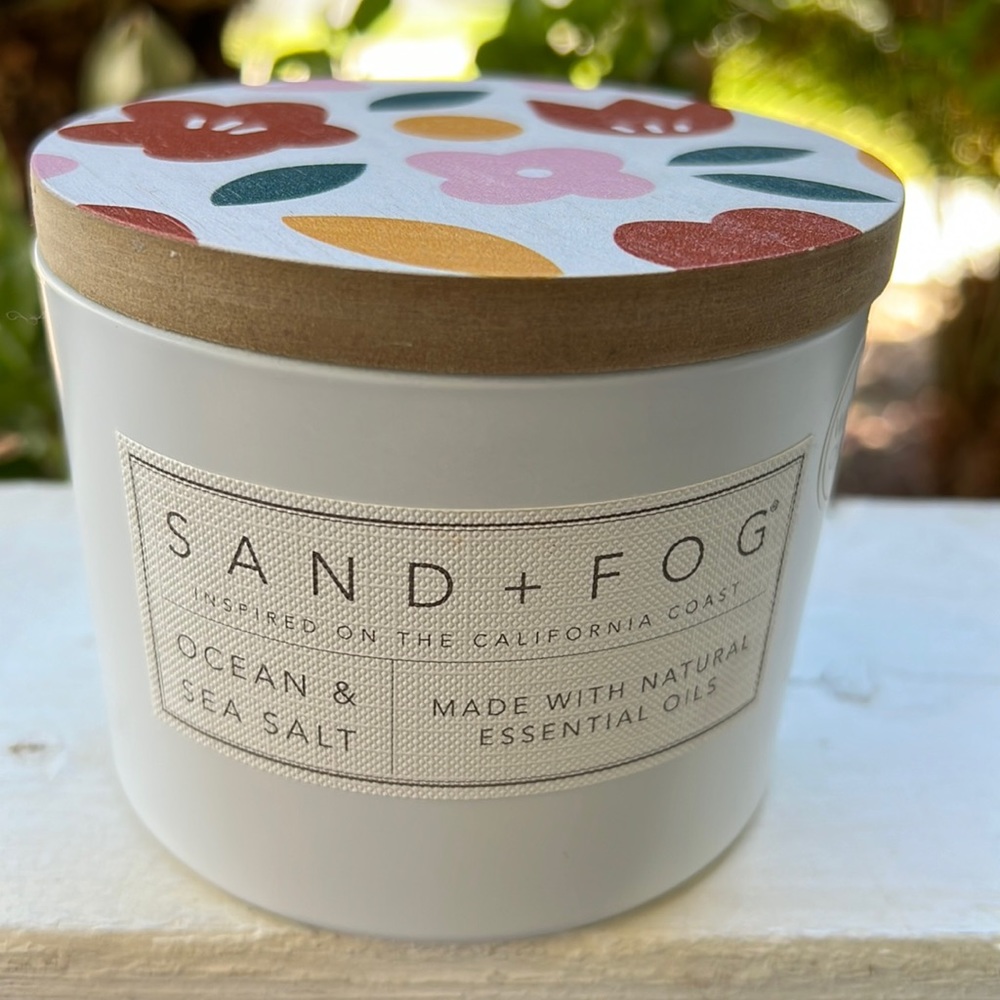 Ocean & Sea Salt Scented Candle